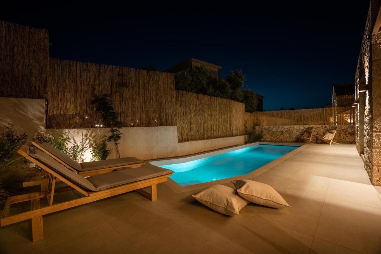 Papadria Villas - Modern Luxury Villas Near Kathisma Beach Tsoukaládhes Eksteriør billede